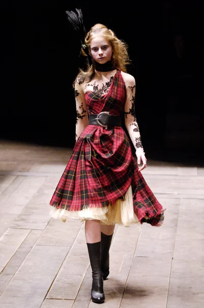 Look 33